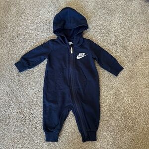 NWOT, Nike Infant's Zip Front Long Sleeve Hooded Coverall